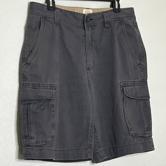 St John's Bay Gray Cargo Shorts Size 34 - Picture 2 of 9